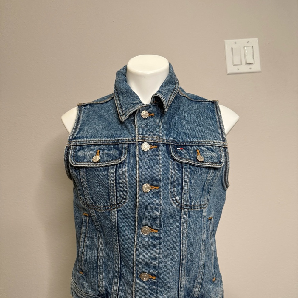 Tommy Hilfiger Blue Denim Sleeveless Jacket